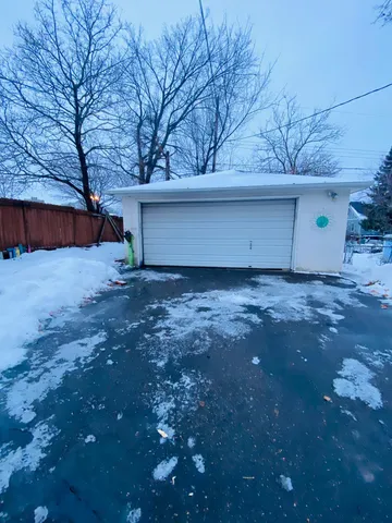 $254,900 | 607 Topping Street, St. Paul, MN 55103