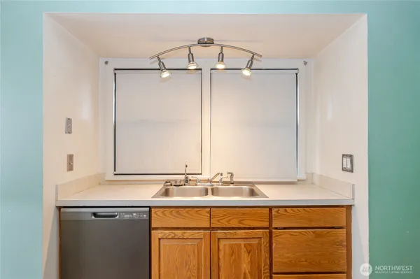 $369,900 | 4413 Terrace Heights Drive, Yakima, WA 98901