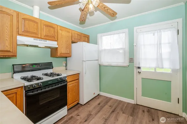$369,900 | 4413 Terrace Heights Drive, Yakima, WA 98901