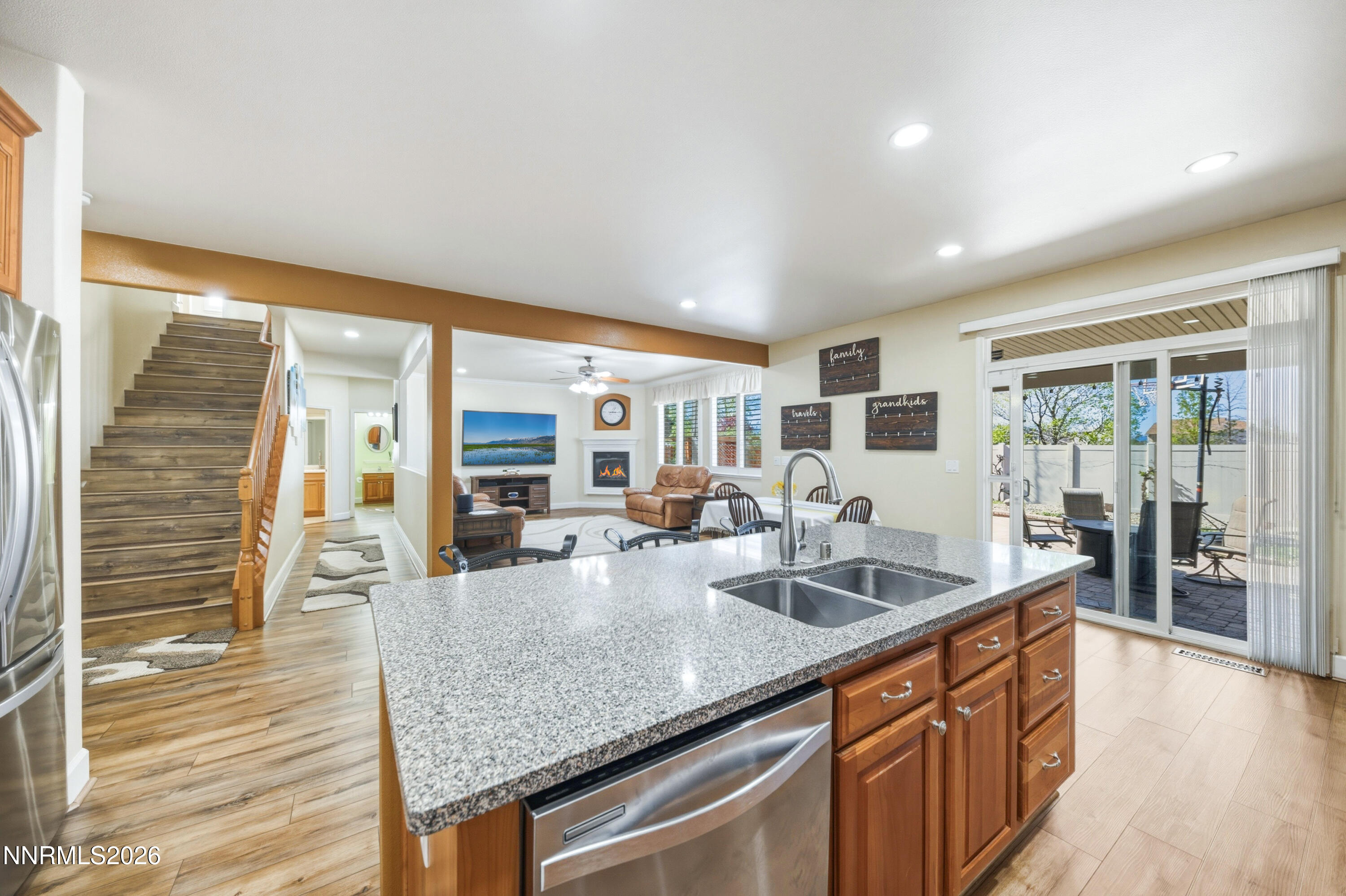 10815 Dancing Aspen Drive Reno, NV 89521 - Photo 8 of 26 D-1019