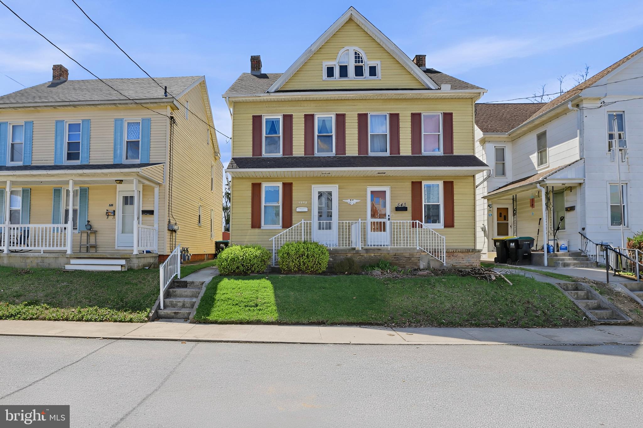 543 Baer Avenue Hanover, PA 17331 - Photo 3 of 51 a front view of a house with a yard