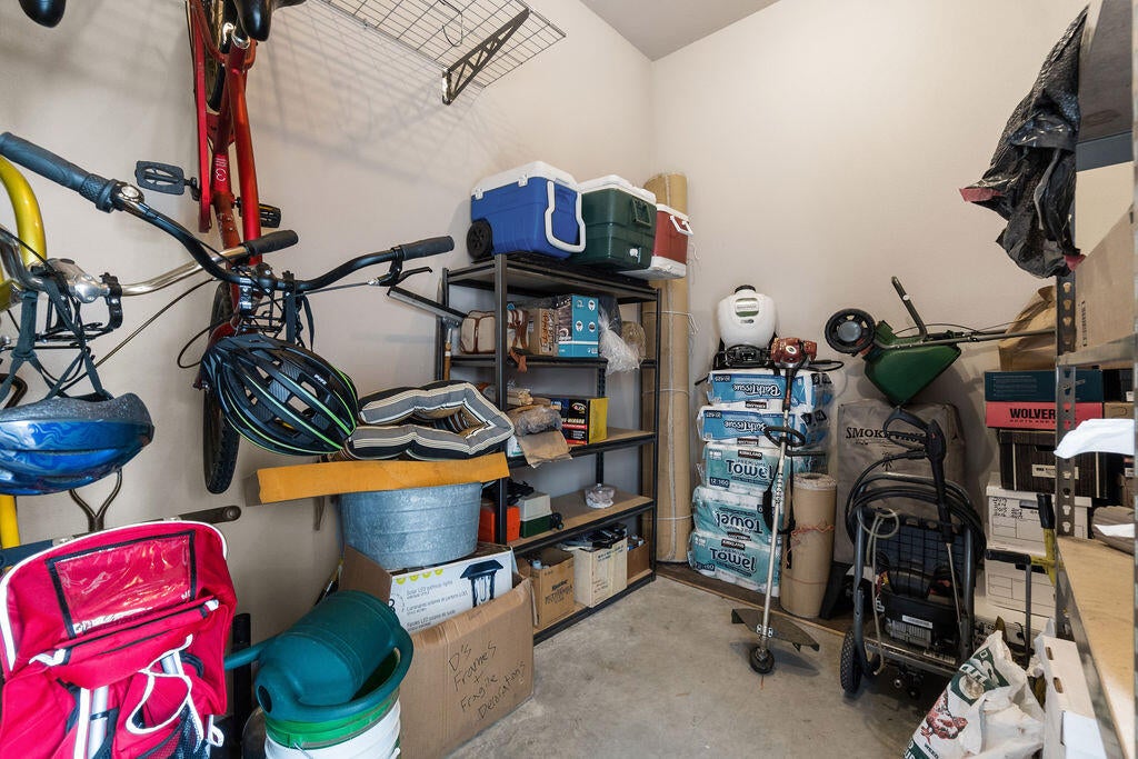 20880 Rorick Drive Bend, OR 97701 - Photo 40 of 51 DSC04865