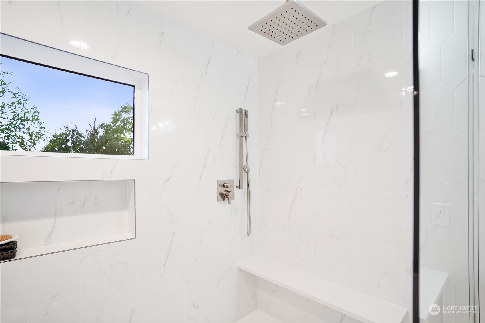 4102 Southwest Morgan Street Seattle, WA 98136 - Photo 20 of 29 Gallery Image 20