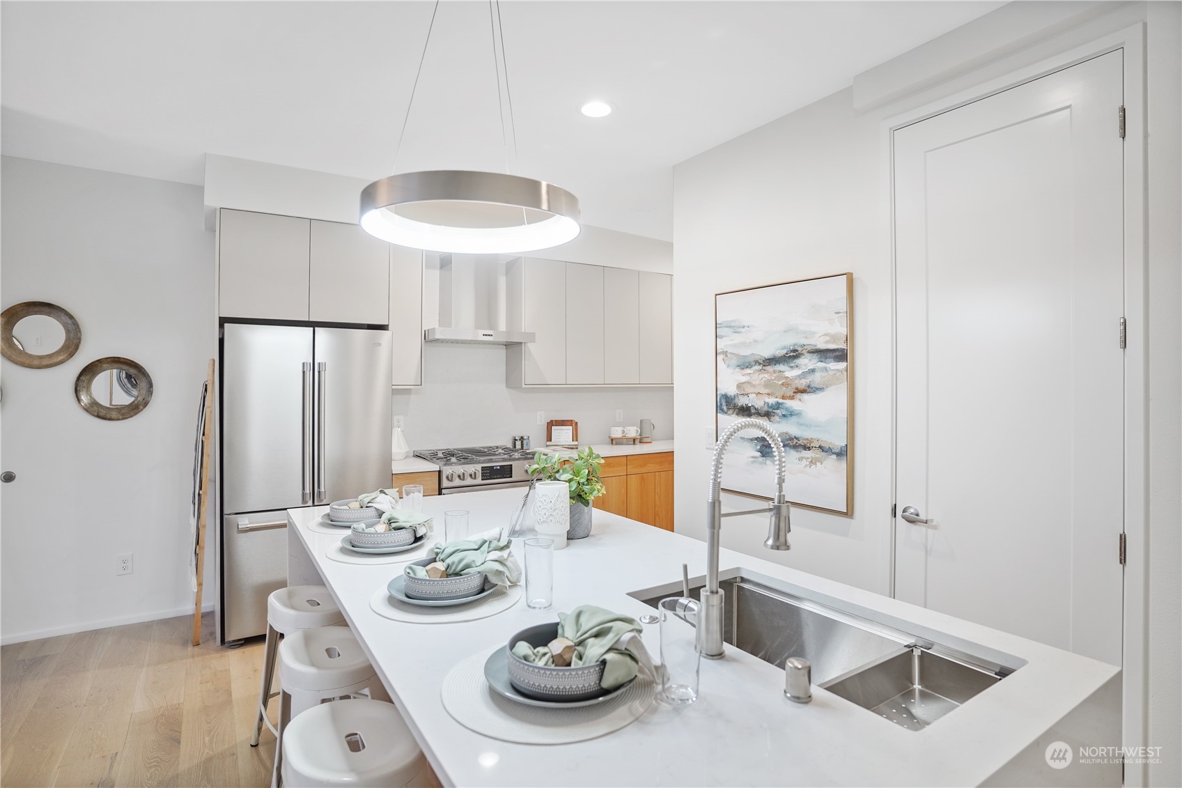 4102 Southwest Morgan Street Seattle, WA 98136 - Photo 7 of 29 Gallery Image 7