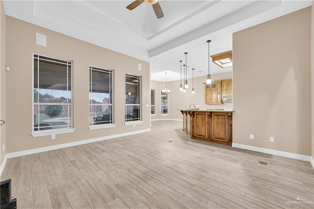 2005 Stuart Road Weslaco, TX 78599 - Photo 8 of 30