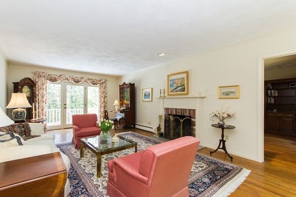 39 Old North Road Carlisle, MA 01741 - Photo 2 of 19 Gallery Image 2