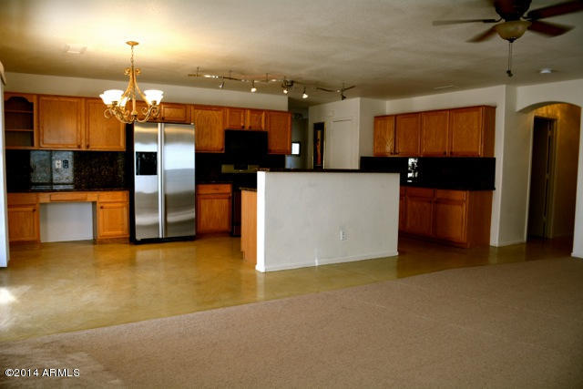 1614 East Fremont Road Phoenix, AZ 85042 - Photo 10 of 25 Kitchen w/Breakfast Bar