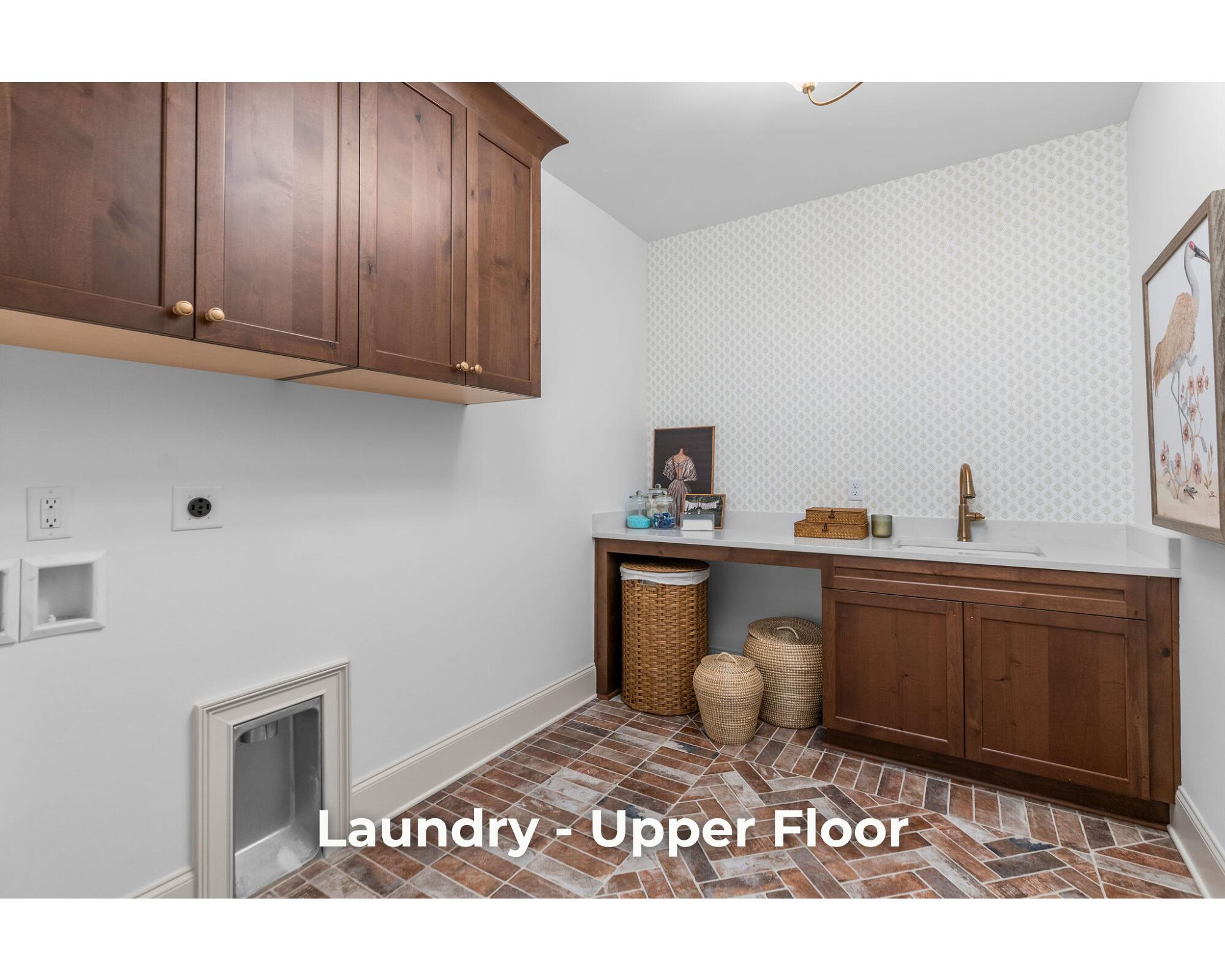 4534 Shackleford Rdg Road, Unit 3 Signal Mountain, TN 37377 - Photo 44 of 53 43 - Laundry - Upper