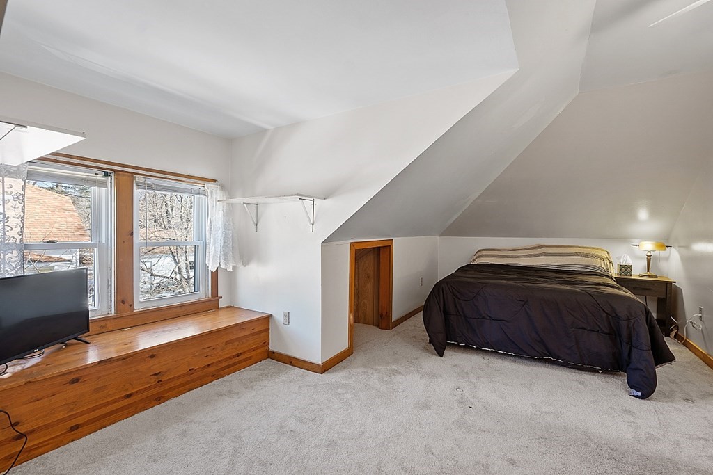 56 Draper Road Gardner, MA 01440 - Photo 20 of 42 Gallery Image 20