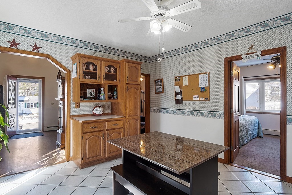 56 Draper Road Gardner, MA 01440 - Photo 8 of 42 Gallery Image 8