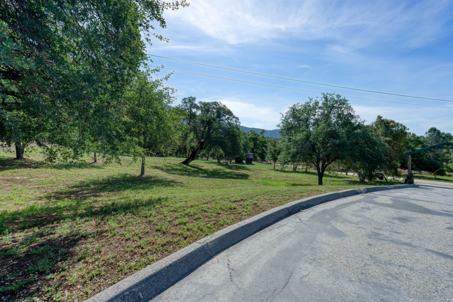 28242 Tollhouse Road Tollhouse, CA 93667 - Photo 32 of 47