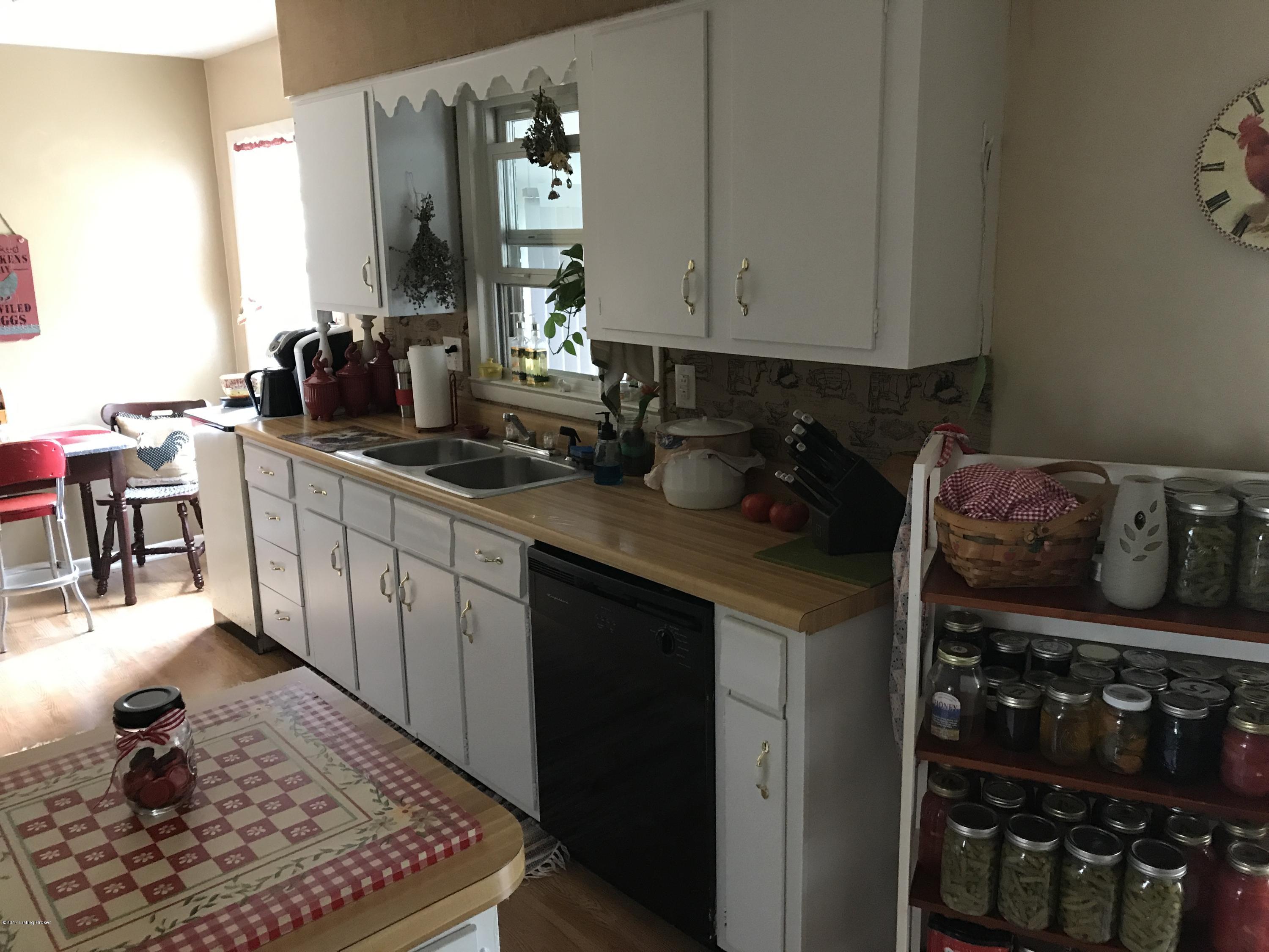 3919 Eminence Road Eminence, KY 40019 - Photo 4 of 12 A Kitchen Main