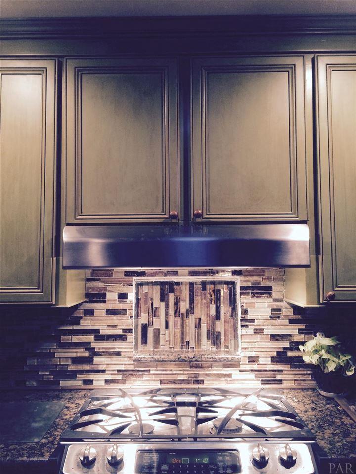 3510 Hopestill Road Pensacola, FL 32503 - Photo 13 of 44 Kitchen Stove