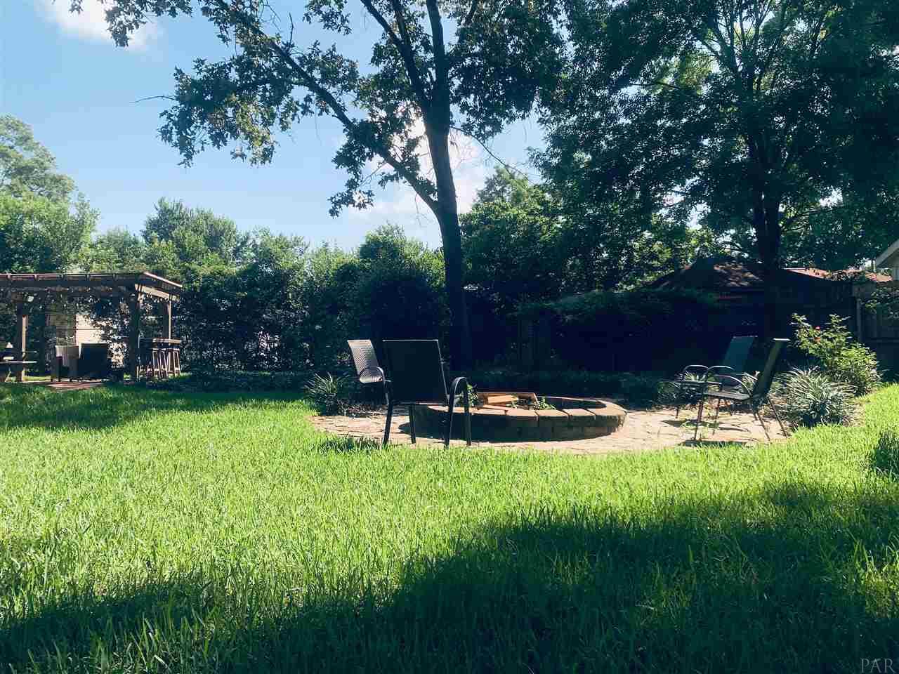Bk Yd Firepit