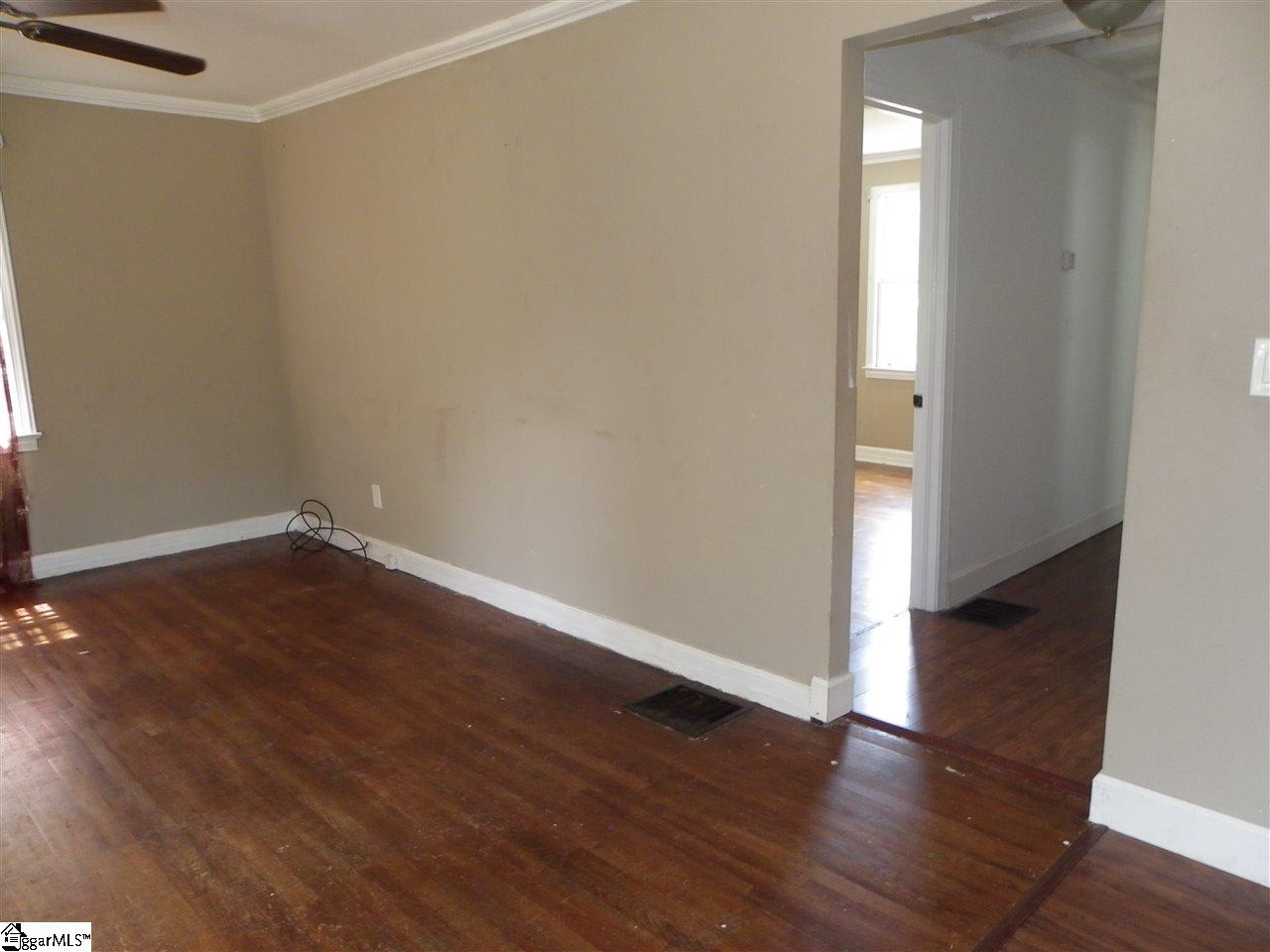 304 New Dunham Bridge Road Greenville, SC 29611 - Photo 11 of 35