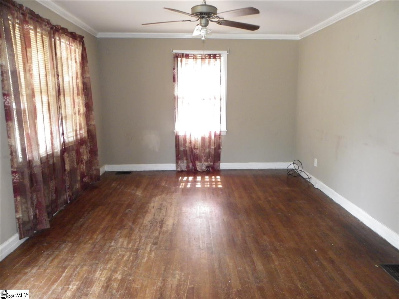 304 New Dunham Bridge Road Greenville, SC 29611 - Photo 27 of 35
