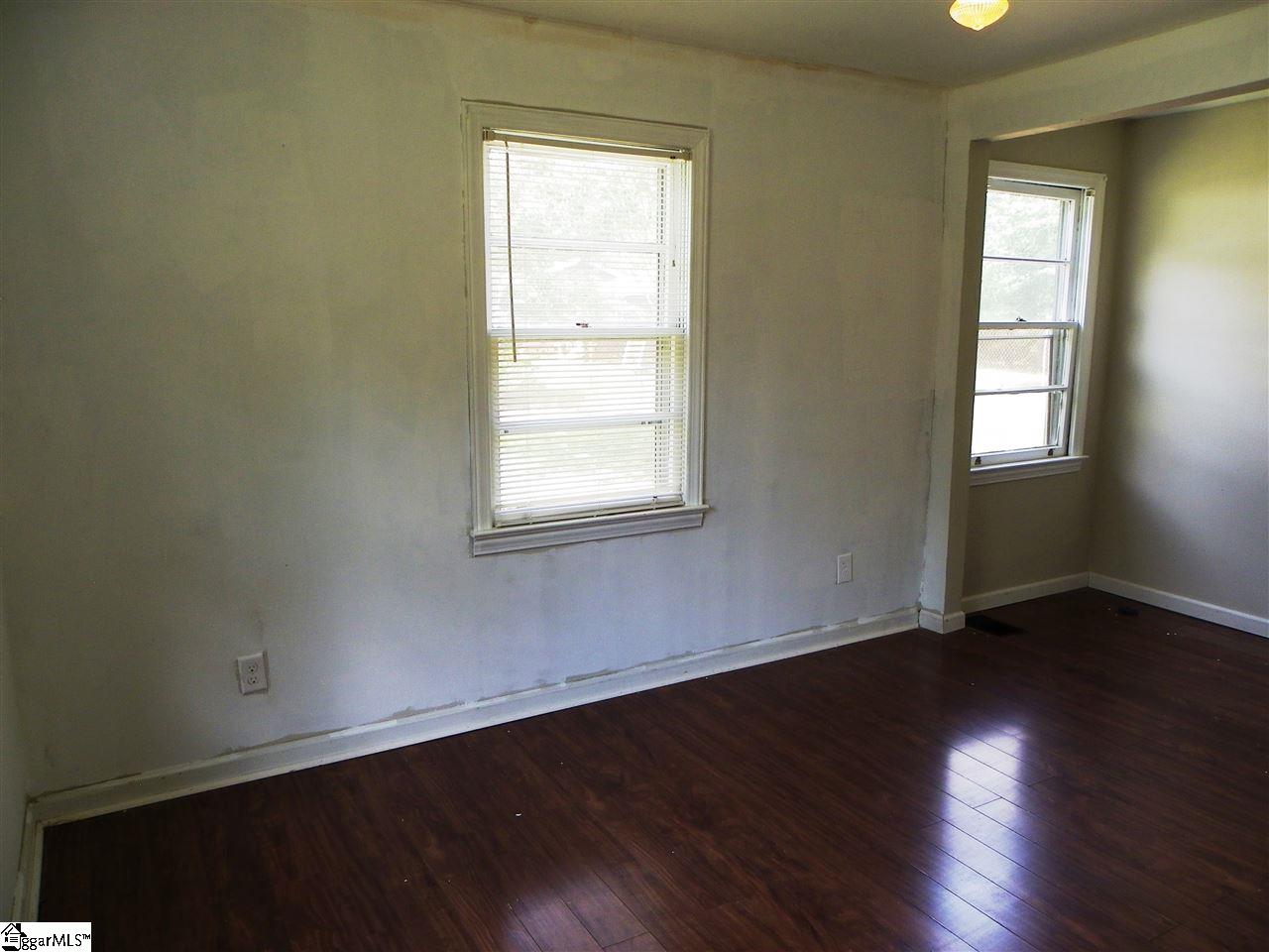 304 New Dunham Bridge Road Greenville, SC 29611 - Photo 31 of 35