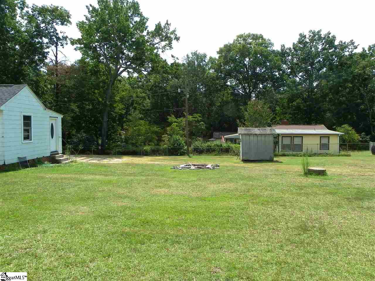 304 New Dunham Bridge Road Greenville, SC 29611 - Photo 6 of 35
