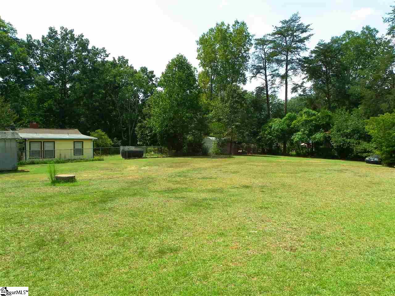 304 New Dunham Bridge Road Greenville, SC 29611 - Photo 7 of 35