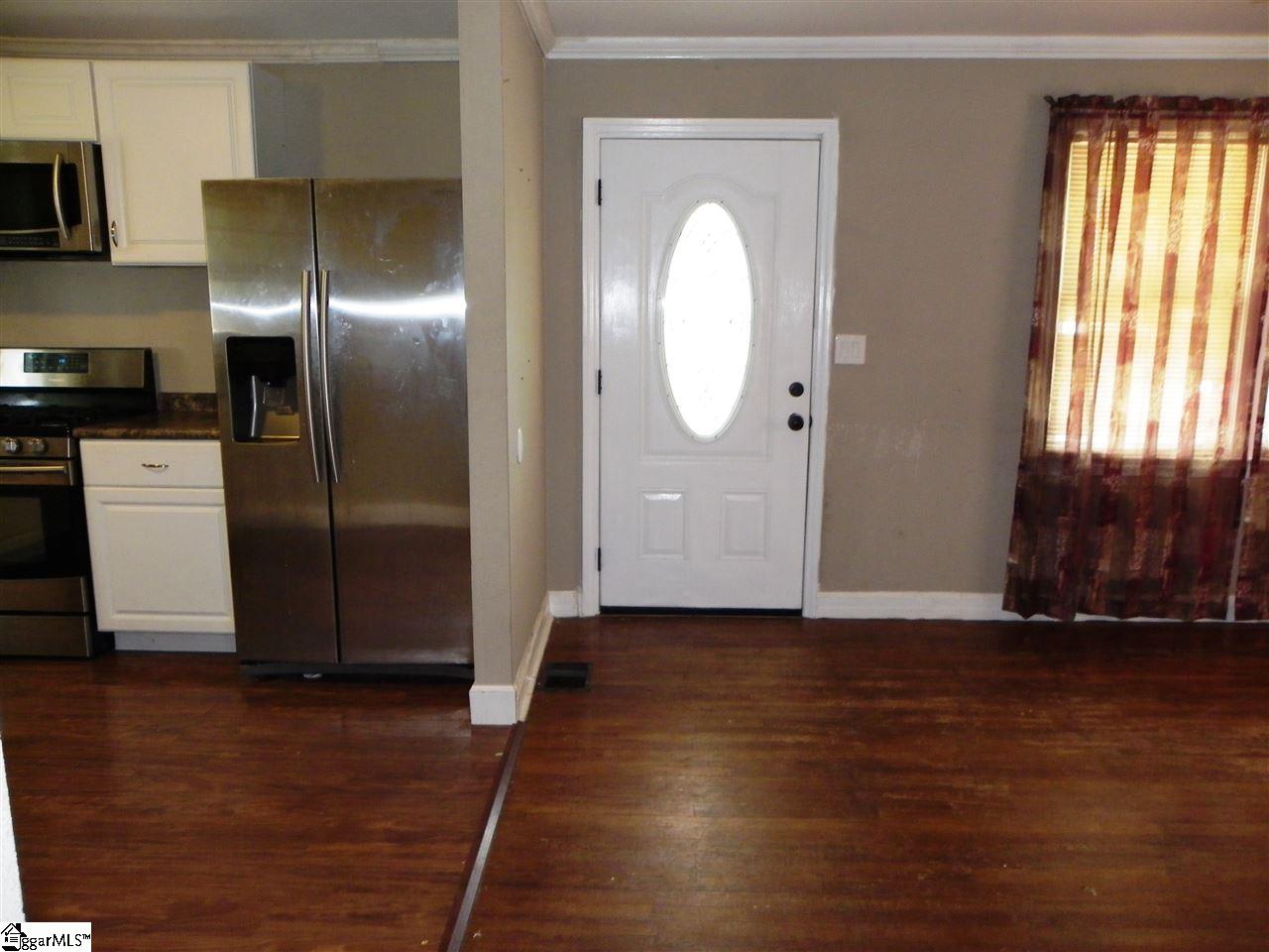 304 New Dunham Bridge Road Greenville, SC 29611 - Photo 9 of 35