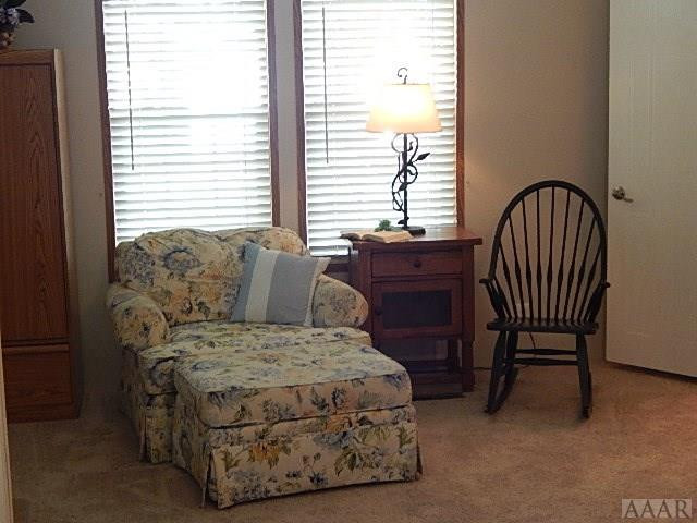 161 Worth Guard Road Coinjock, NC 27923 - Photo 16 of 40 master sitting area