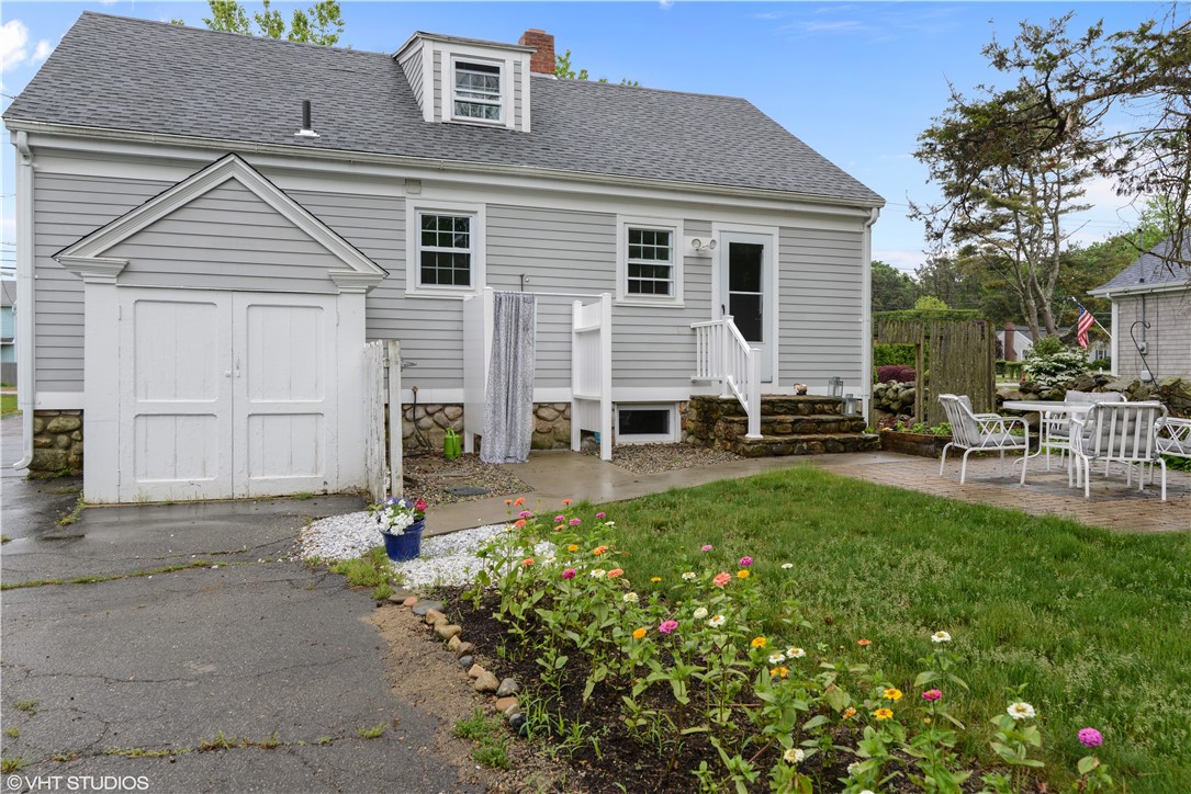 21 Langworthy Road Westerly, RI 02891 - Photo 14 of 15