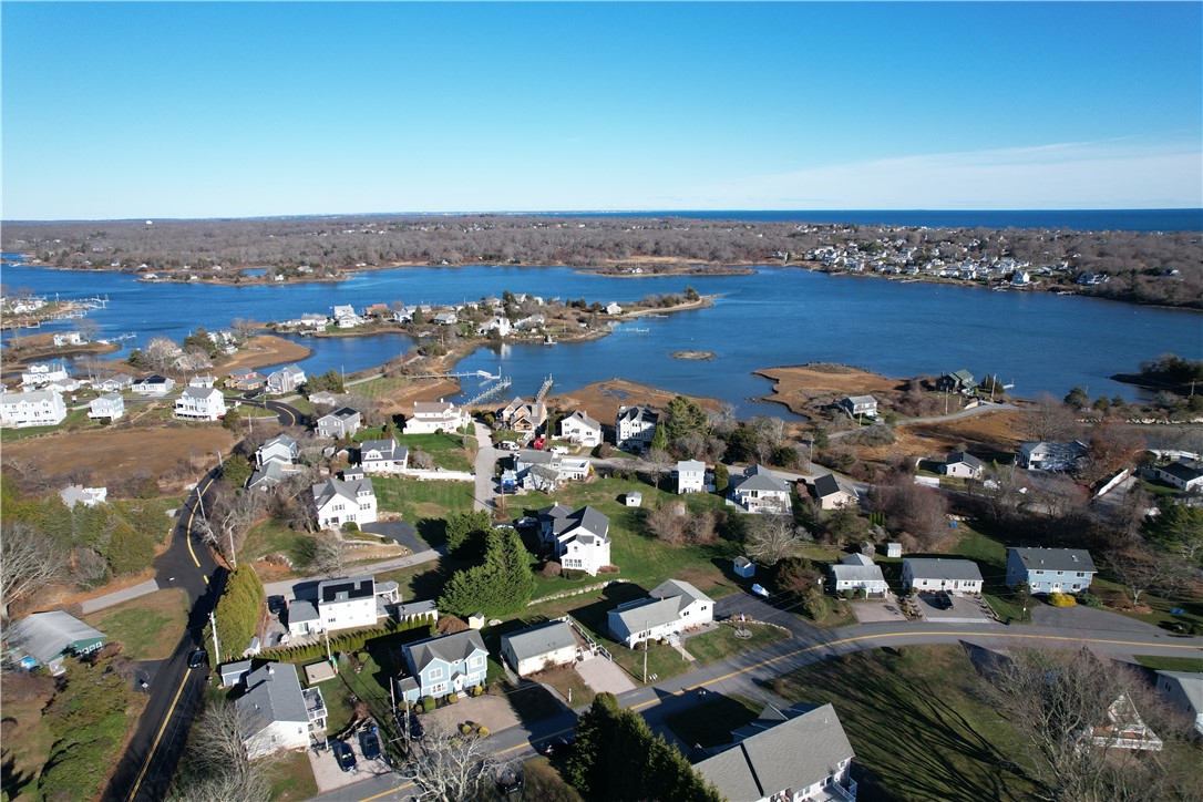 151 East Shore Road Narragansett, RI 02882 - Photo 34 of 38 Gallery Image 34