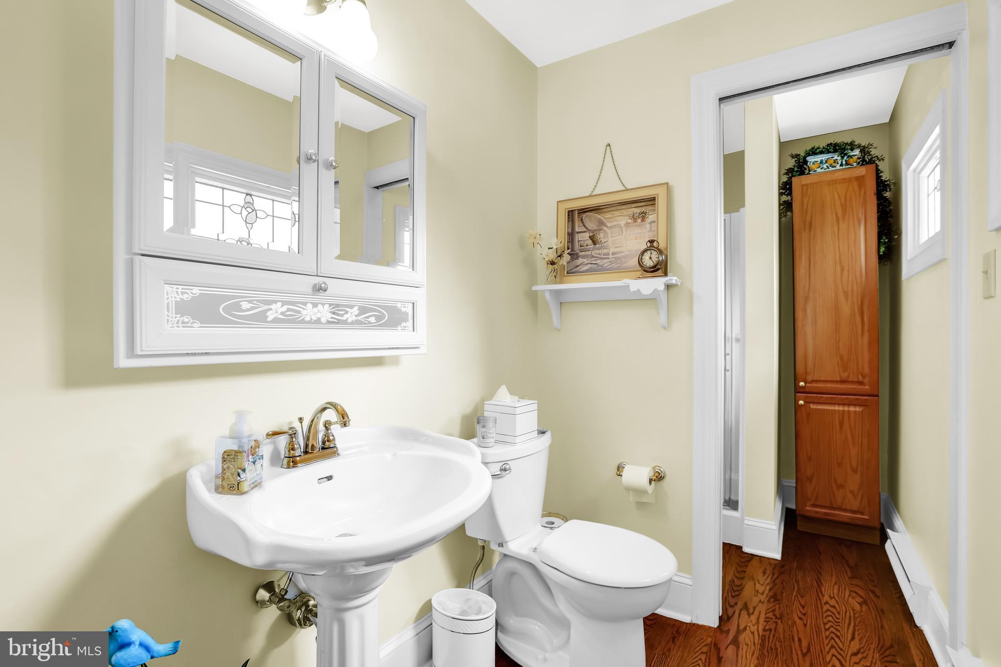 909 Sensor Road Yardley, PA 19067 - Photo 27 of 41 North Wing full bath
