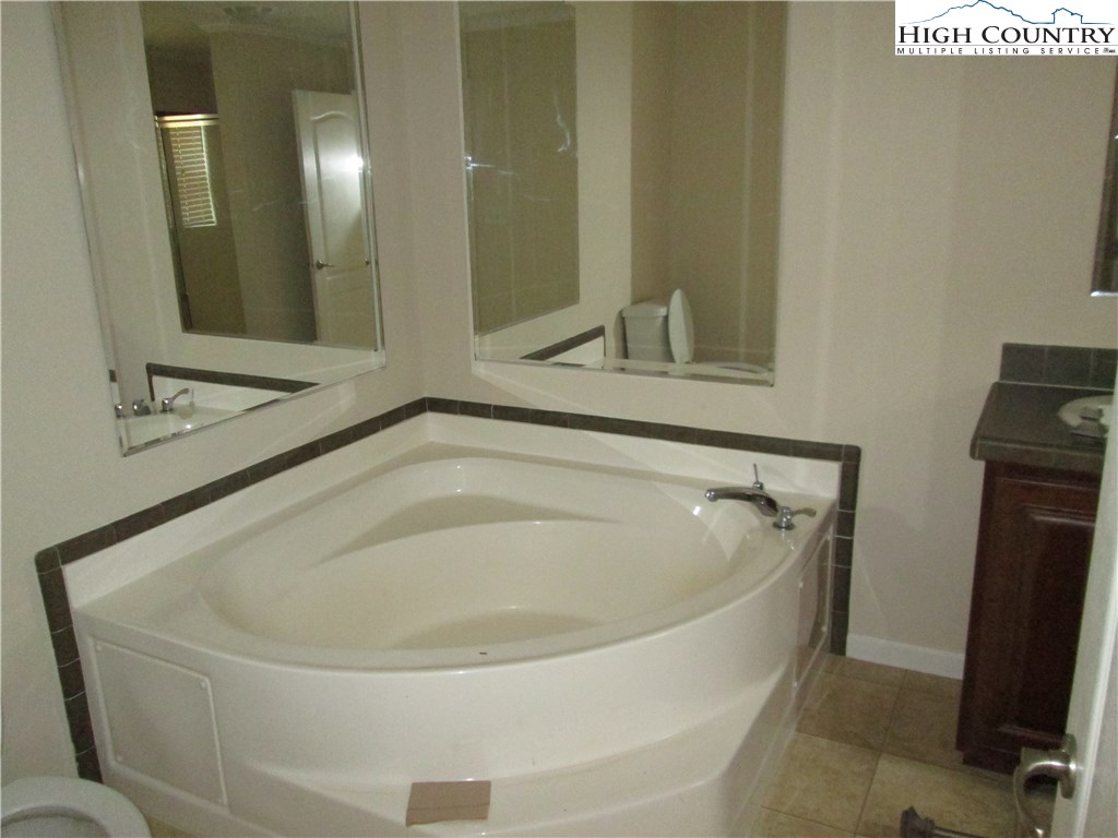 267 Natural Dam Road Sparta, NC 28675 - Photo 11 of 13 Gallery Image 11