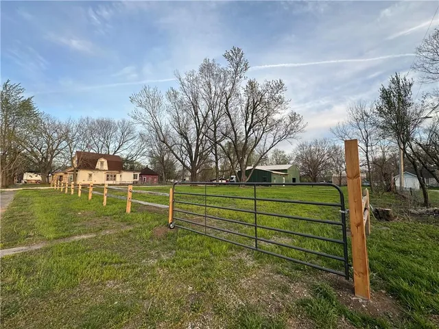 $75,000 | 701 Fifth Street, Lane, KS 66042