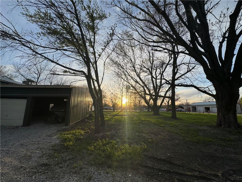 701 Fifth Street Lane, KS 66042 - Photo 7 of 15