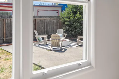 $729,500 | 15162 Inverness Street, San Leandro, CA 94579