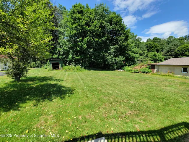 $925 | 134 South Main Street, Unit E, Archbald, PA 18403