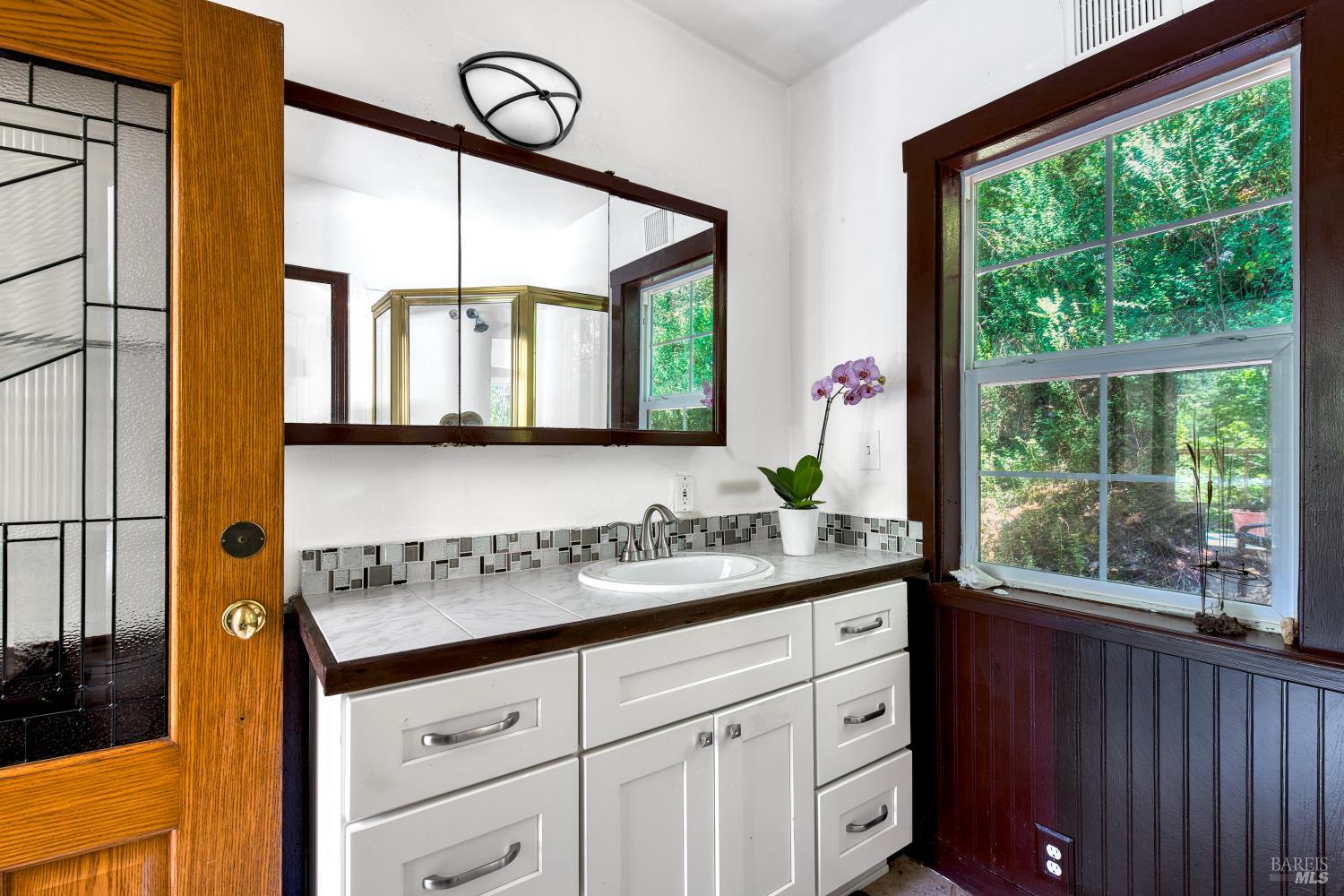 15 Mountain View Road Forest Knolls, CA 94933 - Photo 19 of 48 Gallery Image 19