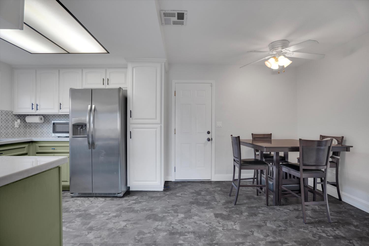 1323 Ghia Way Manteca, CA 95337 - Photo 12 of 27