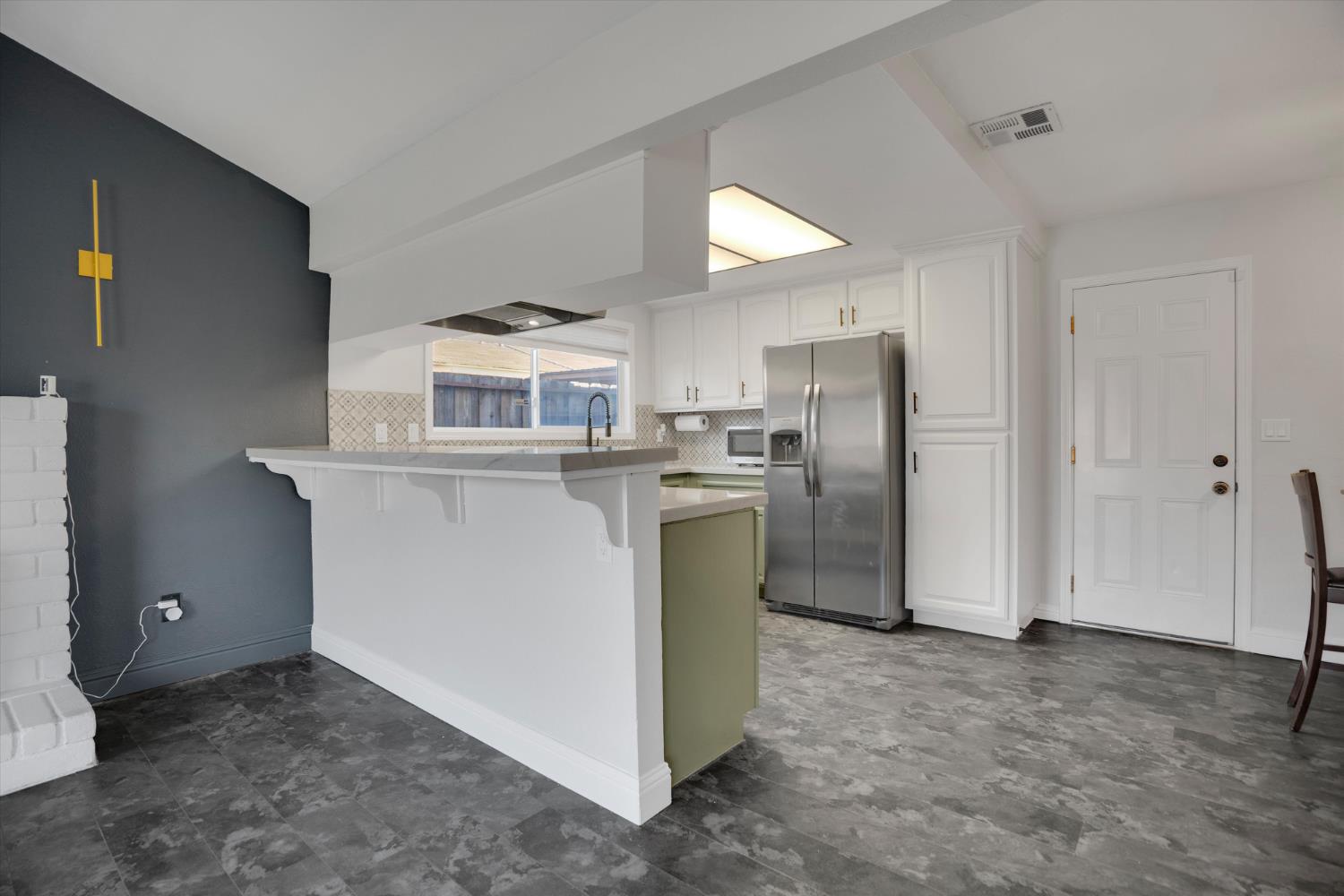 1323 Ghia Way Manteca, CA 95337 - Photo 13 of 27