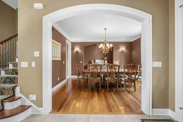 $1,398,000 | 121 Legend Way, Wales, WI 53183