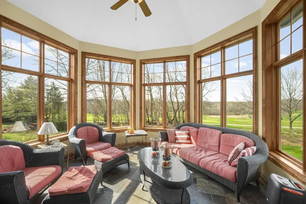 $1,398,000 | 121 Legend Way, Wales, WI 53183