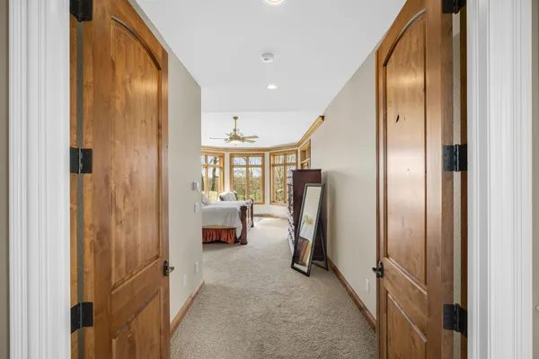 $1,398,000 | 121 Legend Way, Wales, WI 53183