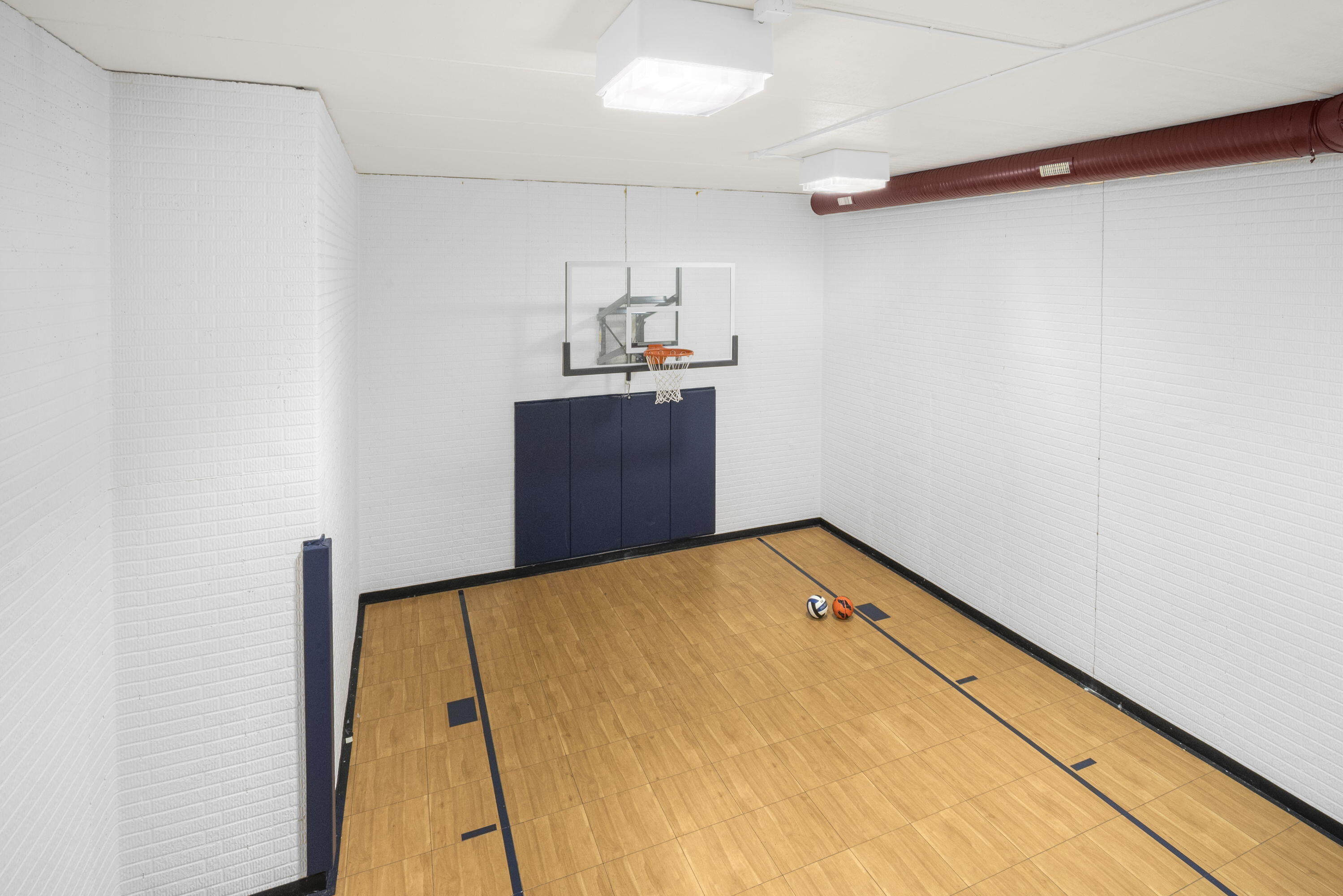 121 Legend Way Wales, WI 53183 - Photo 31 of 45 31_imgDSC06088