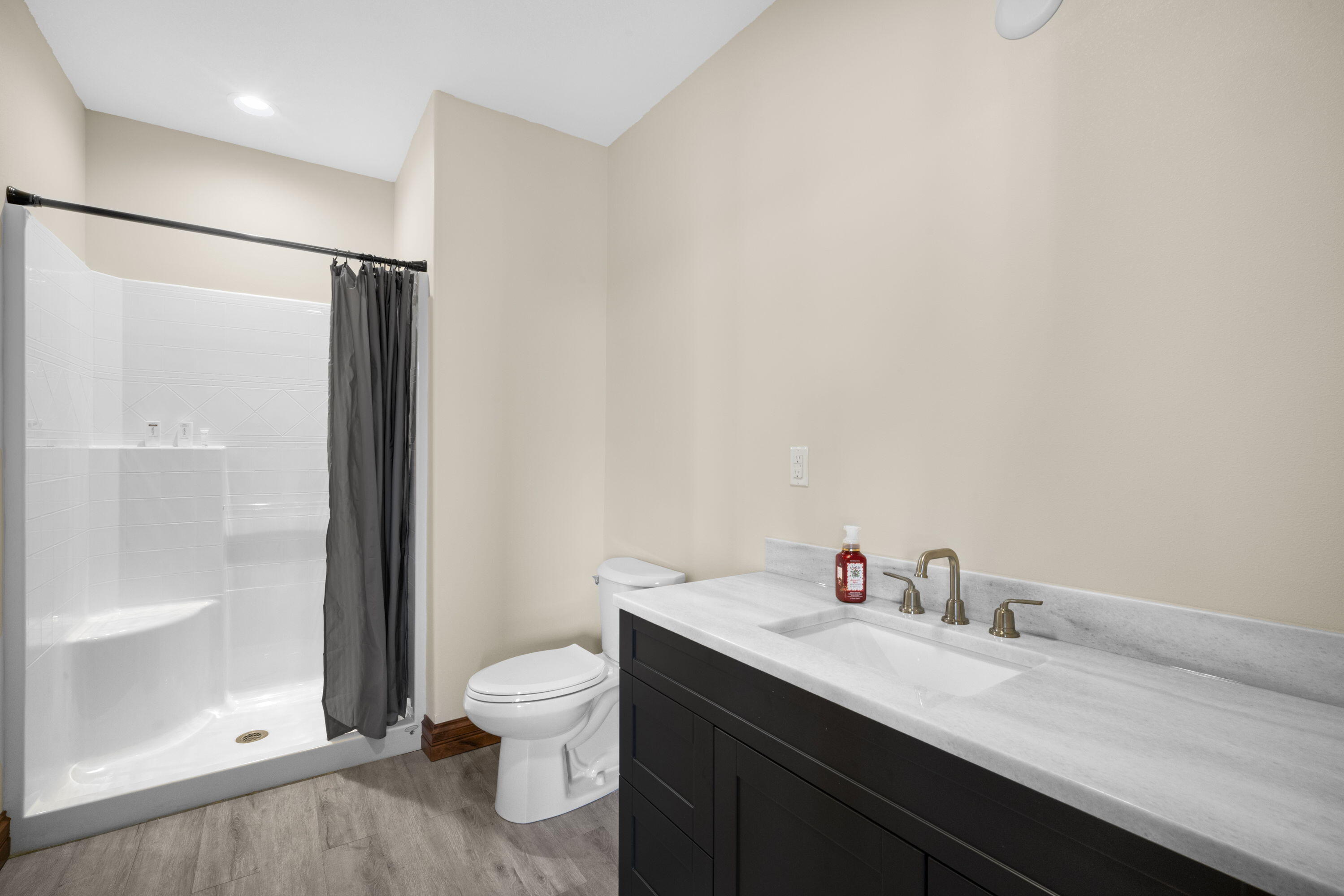 121 Legend Way Wales, WI 53183 - Photo 34 of 45 34_imgDSC06103