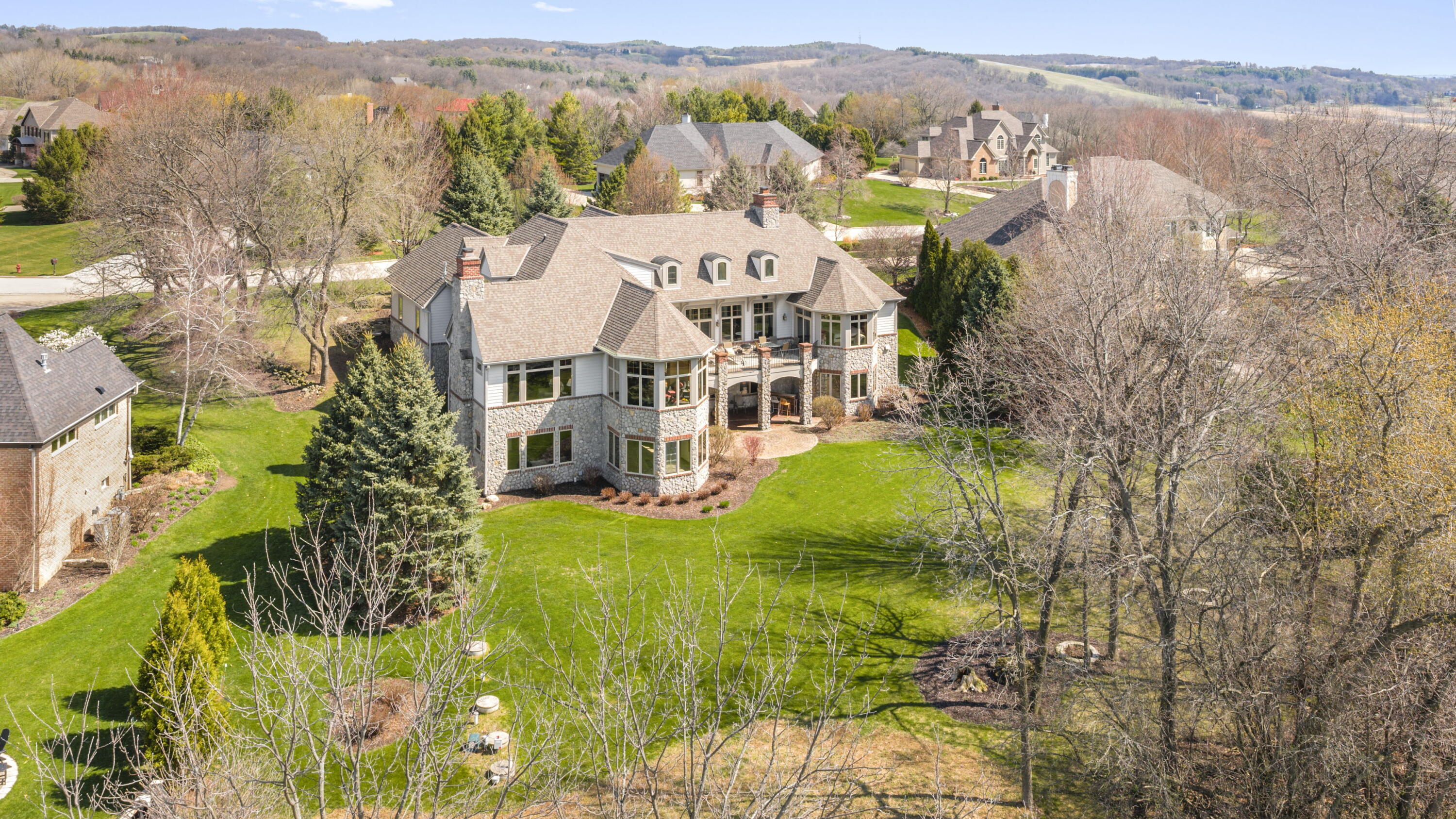 121 Legend Way Wales, WI 53183 - Photo 40 of 45 44_imgDJI_20260413111231_0032_D