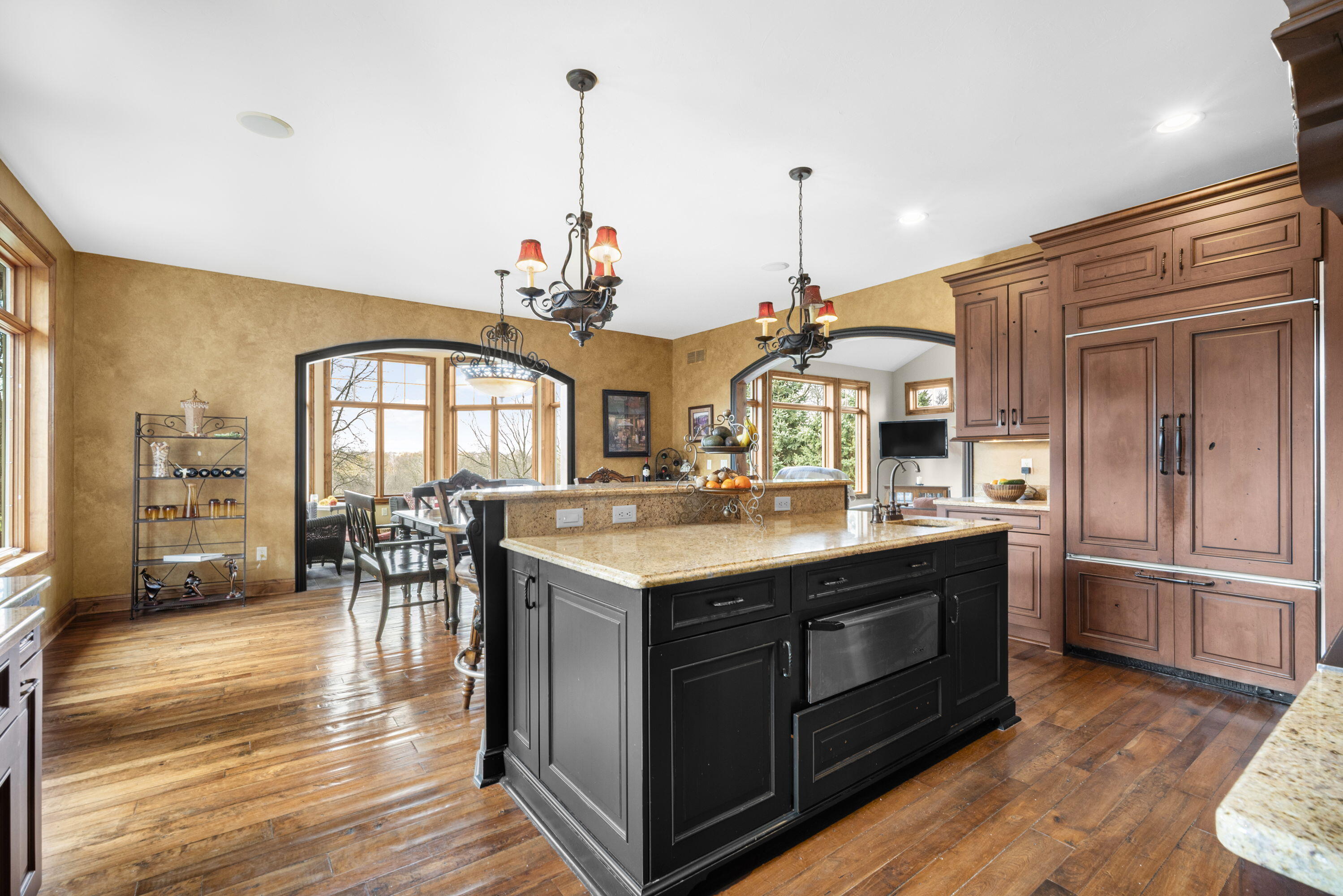 121 Legend Way Wales, WI 53183 - Photo 10 of 45 11_imgDSC06023