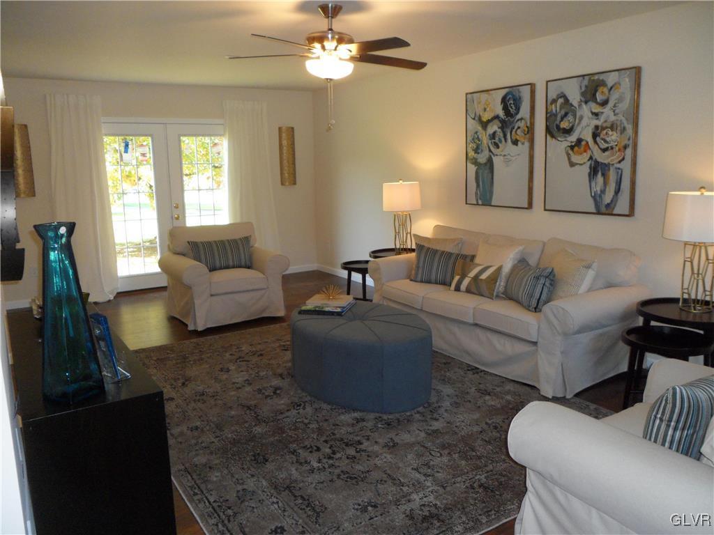 2811 Kingsview Avenue Easton, PA 18045 - Photo 6 of 31