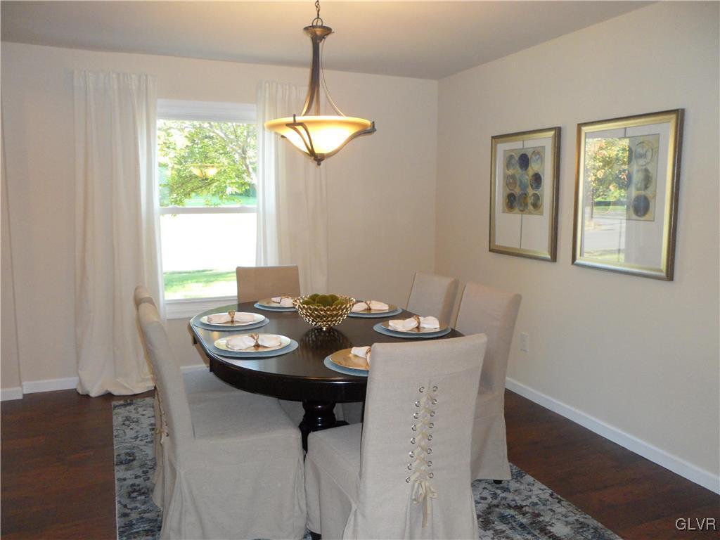 2811 Kingsview Avenue Easton, PA 18045 - Photo 9 of 31