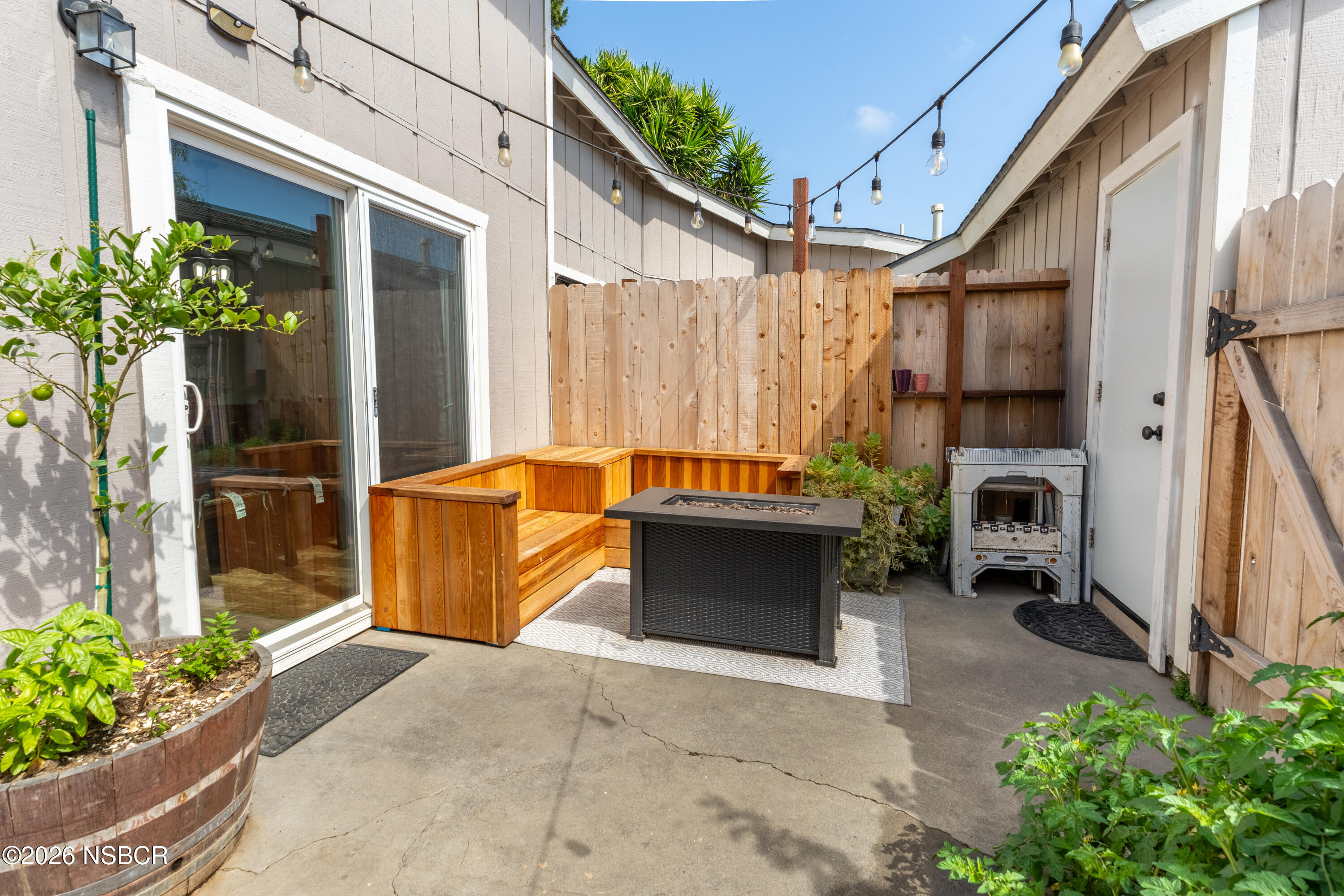 234 North R Street Lompoc, CA 93436 - Photo 21 of 23 DSC07154
