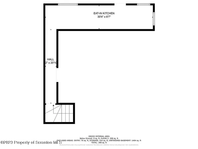 a view of a house with a fountain