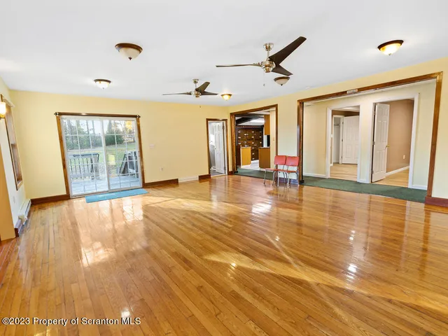 $324,000 | 1423 Sr-92 Tunkhannock Pa, Falls, PA 18615