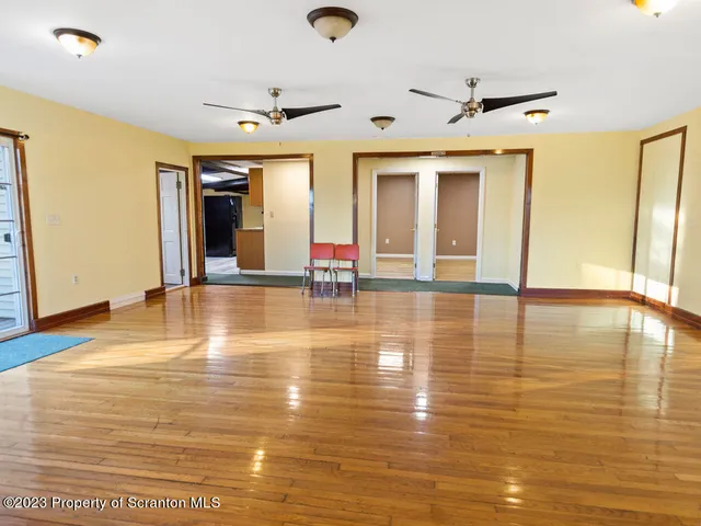 $324,000 | 1423 Sr-92 Tunkhannock Pa, Falls, PA 18615