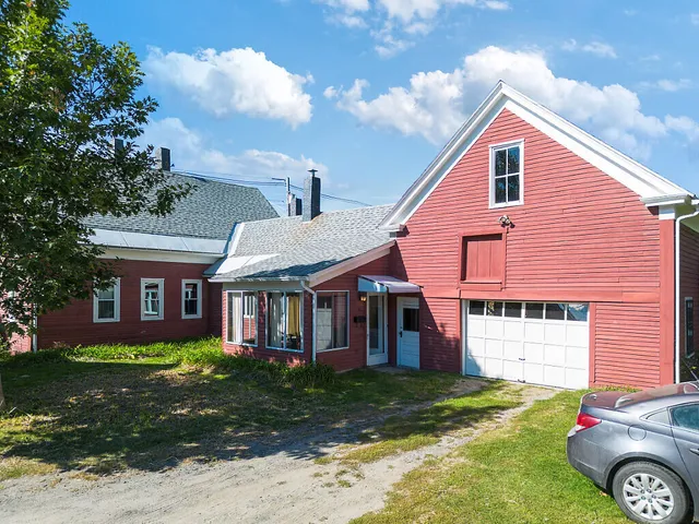 $299,000 | 54 Bay Street, Winslow, ME 04901